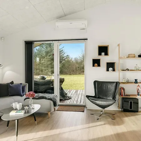Дом отдыха 4 Bedroom Beautiful In Блокхус